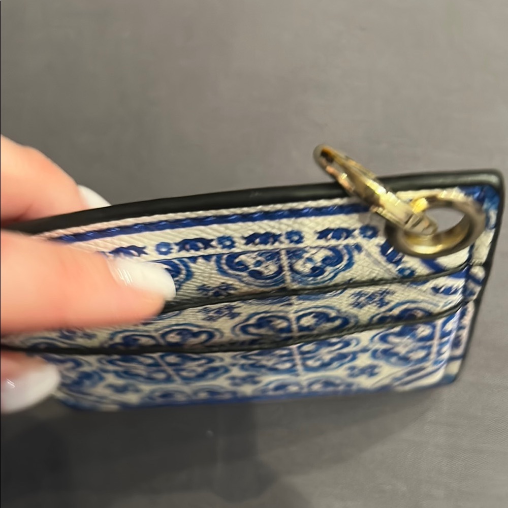 Brand New 2 Slot Blue Patterned Key & Card Holder - Picture 2 of 4